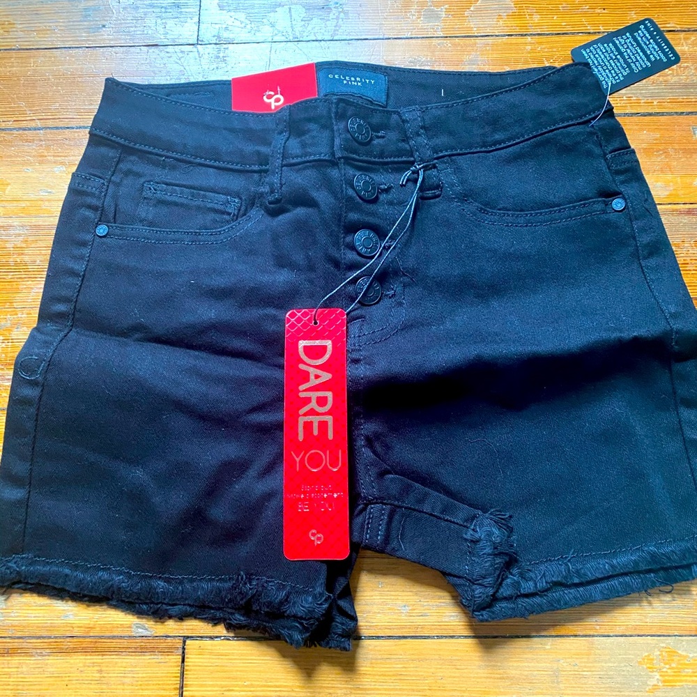 Fashion nova shorts